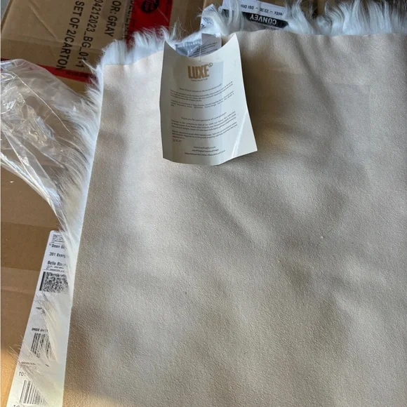 Faux Fur Rugs - Picture 2 of 4